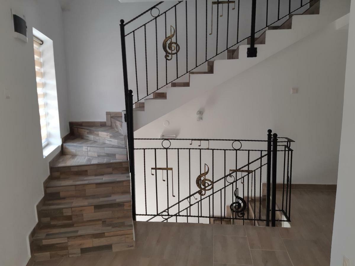 Casa Sky Leilighet Orşova Eksteriør bilde